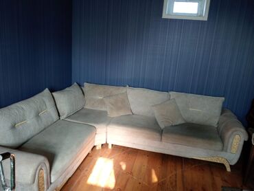divan ayaqları: Künc divan, Açılmayan, Bazasız, Parça, Çatdırılma yoxdur