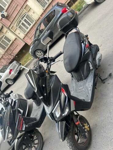 мотоциклы цены бу: Скутер продаю 2 шт 1 макси бу 2 самурай новый За два скутера 100000