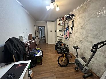 Продажа квартир: 3 комнаты, 58 м², 10 мкр 104 серия, 4 этаж — 10