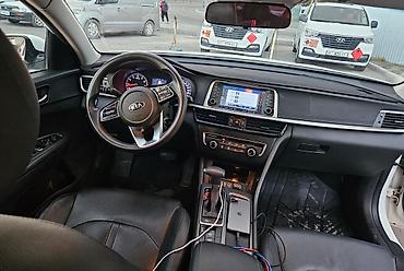 каленное стекло: Kia K5: 2020 г., 2 л, Автомат, Газ, Седан — 6