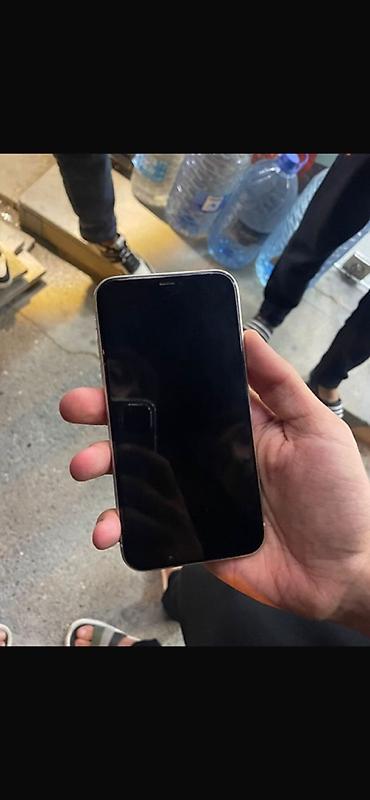 iphone se 2023: IPhone 11, Ağ, Simsiz şarj — 2