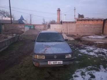 Volkswagen: Volkswagen Passat: 1991 г., 1.8 л, Механика, Газ, Седан