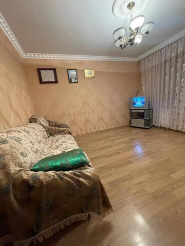 Köhnə tikili: Sumqayıt, 3 otaqlı, Köhnə tikili, 56 kv. m — 2