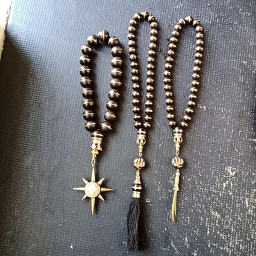 Təsbehlər: Tesbeh Çeşid çoxdu Çatdırılma m/s pulsuz WhatsApp aktivdi Qiymət: 40 — 3