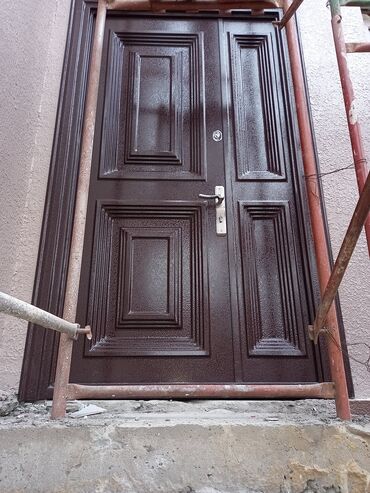 Giriş qapıları: Yeni Giriş qapısı Zamok və çərçivə ilə, Zəmanətli, Pulsuz quraşdırma, Ünvandan götürmə, Pulsuz çatdırılma, Ödənişli çatdırılma — 15