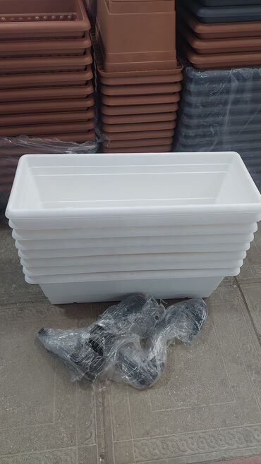 Bitkilər üçün dibçəklər: Dipçekler gül qabilar 30 sm 50 sm 70 sm 75 sm 85 sm 90 sm olculer var — 26