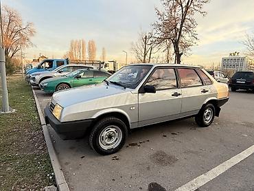 ВАЗ (ЛАДА): ВАЗ (ЛАДА) 21099: 2001 г., Седан — 2