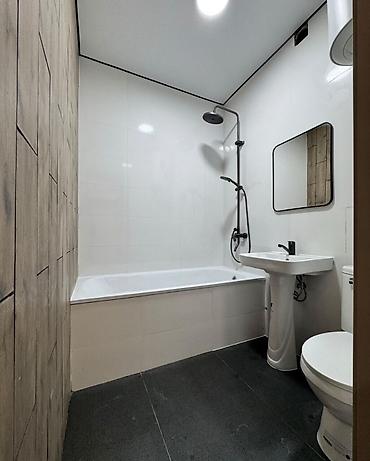 Продажа квартир: 2 комнаты, 60 м², Арча-Бешик ж/м 108 серия, 5 этаж, Евроремонт — 2