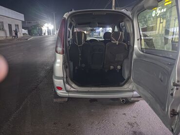 Toyota: Toyota Yaris Verso: 2001 г., 1.3 л, Механика, Бензин, Хэтчбэк — 4