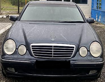 Mercedes-Benz: Mercedes-Benz E 280: 2.8 l | 1999 il Sedan — 13