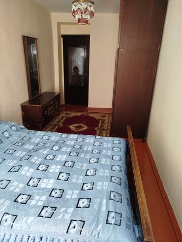 Uzunmüddətli kirayə mənzillər: Astara şəhərinin Heydər Əliyev prospektində tam təmirli 3 otaqlı — 3