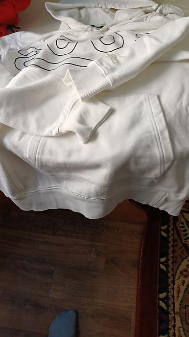 кышкы кийимдер: Эркектердин толстовкасы, M, Lacoste, Жаңы, түсү - Ак, Акылуу жеткирүү — 2