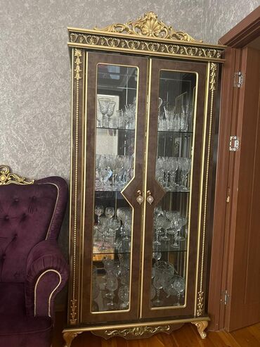Asia: 1 ədəd qorko satılır 100₼. Əla vəziyyətdədir. Heç bir problemi