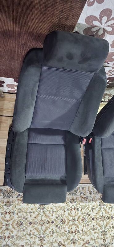 Сиденья: Комплект сидений, BMW 2003 г., Оригинал, Германия — 1