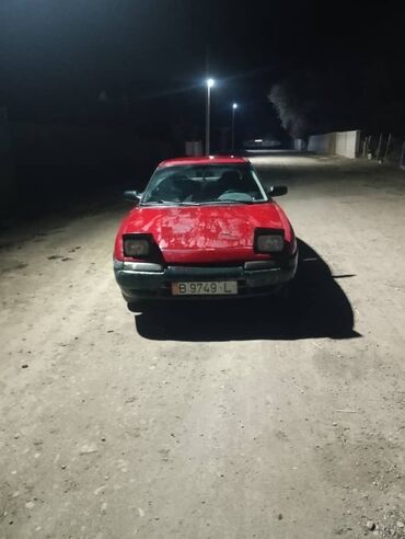 защитный чехол для автомобиля: Продаётся красное купе/седан конца 80‑х – начала 90‑х с выдвижными