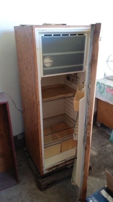 кондиционерлер бу: Продам холодильник тремо и тумбу