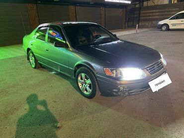 купить кожаные сиденья для авто бу: Toyota Camry: 1997 г., 2.2 л, Автомат, Бензин, Седан