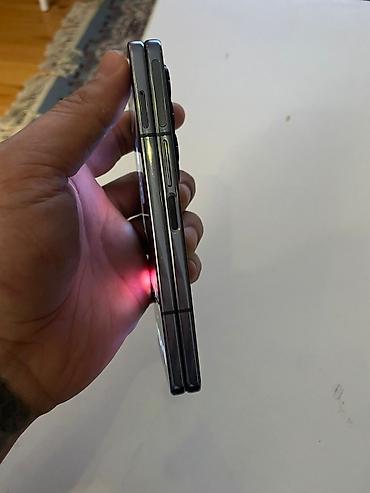 samsung fold: Samsung Galaxy Fold 4, Simsiz şarj — 6
