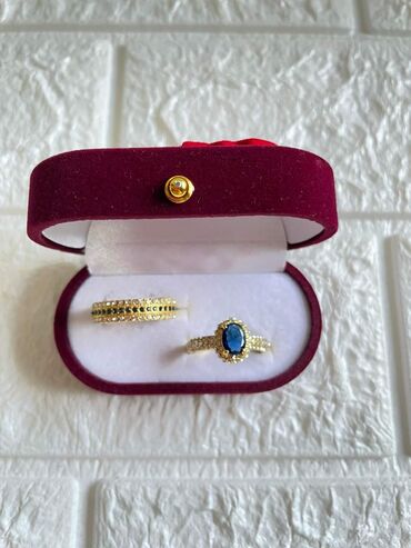 Prstenje: Vel 10
Cena 1300din — 2