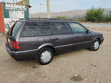 Volkswagen: Volkswagen Passat Variant: 1994 г., 1.8 л, Механика, Бензин, Универсал — 19