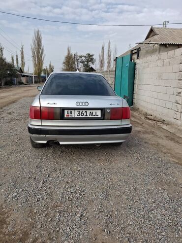 купить машину до 10000 долларов: Audi 80: 1992 г., Механика, Бензин, Седан