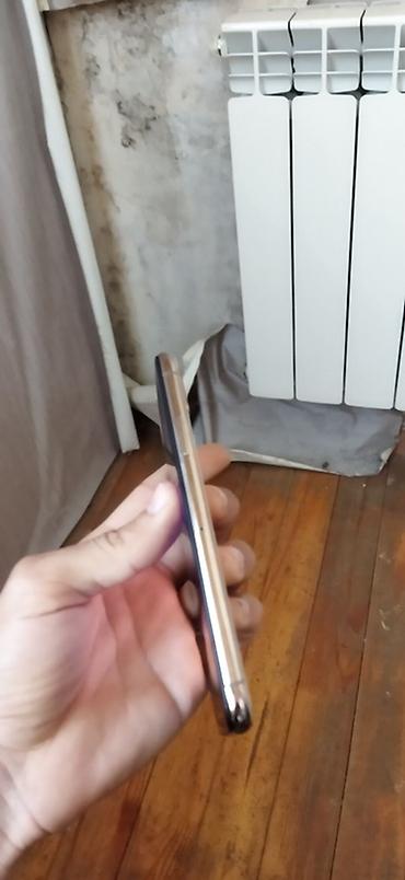 iphone 8 kaca satilir: IPhone Xs, 64 GB, Qızılı, Simsiz şarj — 3