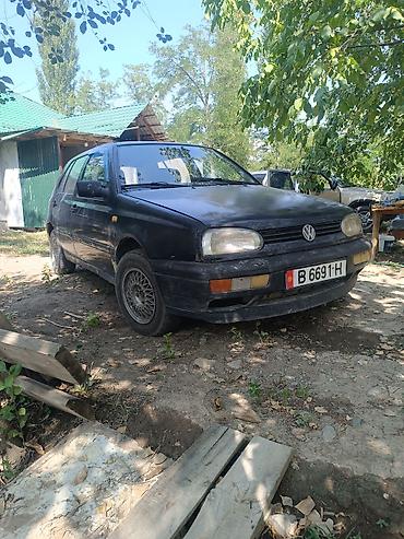 platform ok: Volkswagen Golf: 1993 г., 1.6 л, Механика, Бензин, Хэтчбэк — 1