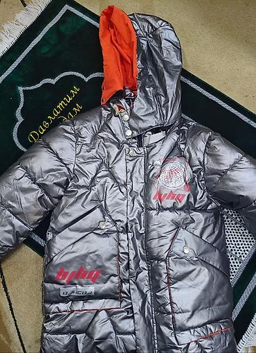 Пуховики и зимние куртки: Пуховики/куртки с капюшоном — подборка моделей 1) Темно‑синяя — 12