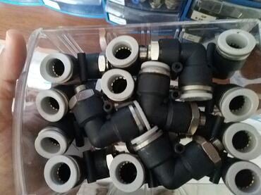 şveller ölçüləri: Pnevmatik sürətli qoşma dirsek (90°) fitinqlər - Material: möhkəm
