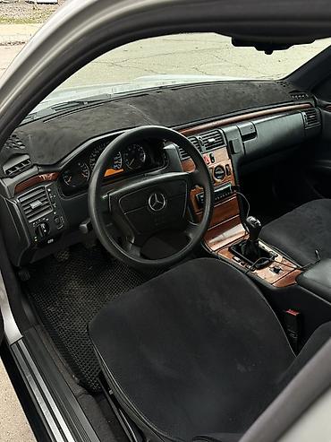 аварий: Mercedes-Benz E-Class: 1996 г., 2.8 л, Механика, Бензин, Седан — 9
