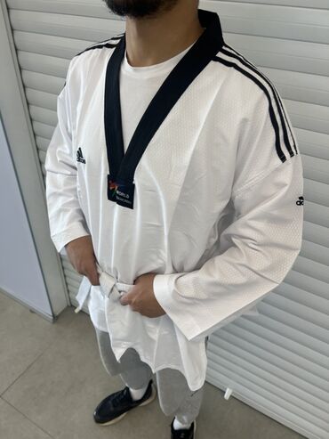 туп: Эркектердин спорттук костюму, Стандарт, Adidas, Жаңы, түсү - Ак, Өзү алып кетүү, Акылуу жеткирүү