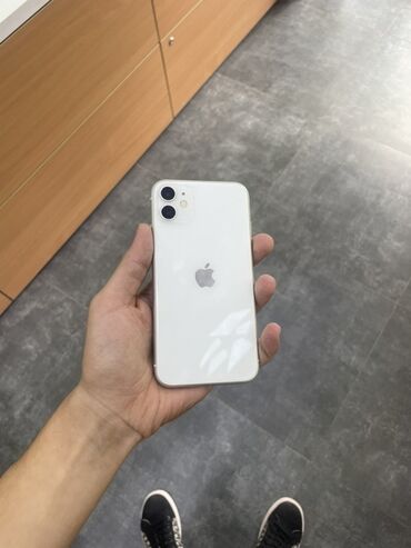 epson projector qiymeti: IPhone 11, Белый, Face ID