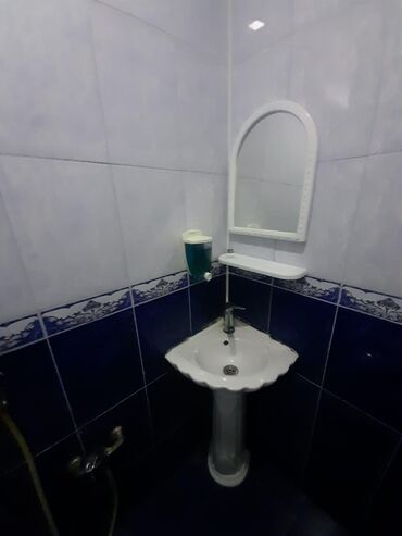 Həyət evləri və villaların satışı: 4 otaqlı, 150 kv. m, Kredit yoxdur, Orta təmir — 9