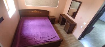 Uzunmüddətli kirayə mənzillər: NZS 2 otaq 400 AZN 165 sayli orta mektebin arxasipocta yaxin,avtobus -da lalafo.az — 3 Uzunmüddətli kirayə mənzillər: NZS 2 otaq 400 AZN 165 sayli orta mektebin arxasipocta yaxin,avtobus — 3