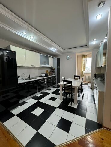 тоголок молдо дом куплю: 3 комнаты, 120 м², Элитка, 10 этаж, Евроремонт