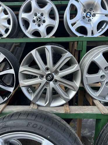 yuk tekerleri: İşlənmiş Disk Hyundai R 16, 5 Boltlu