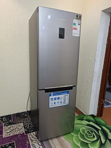 муздаткычтар колдонулган: Холодильник Samsung, Б/у, Двухкамерный, No frost, 60 * 180 * 60