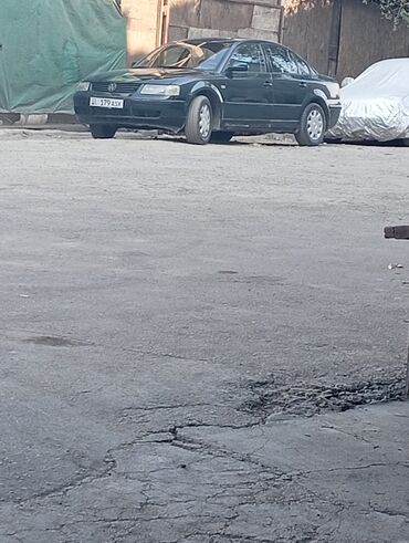 опель вектора с: Volkswagen Passat: 1997 г., 1.6 л, Механика, Бензин, Седан