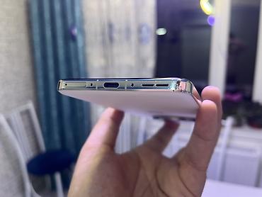 OnePlus: OnePlus 13, Б/у, 256 ГБ, цвет - Белый, 2 SIM — 5