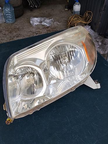 4runner: Toyota 4Runner 2004 год передняя левая фара — 2