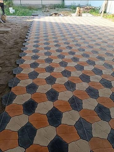 Укладка плитки: Тротуарная плитка и мощение под ключ - Профессиональная укладка — 3