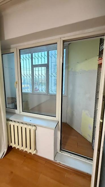 Продажа квартир: 1 комната, 43 м², Учкун мкр Малосемейка, 1 этаж, Старый ремонт — 7