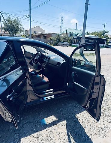 id4 pro: Volkswagen Polo: 2013 г., 1.6 л, Автомат, Бензин, Седан — 2