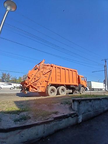 Другой транспорт: КамАЗ мусоровоз (оранжевый), 6х4, задняя загрузка. Характеристики и — 3