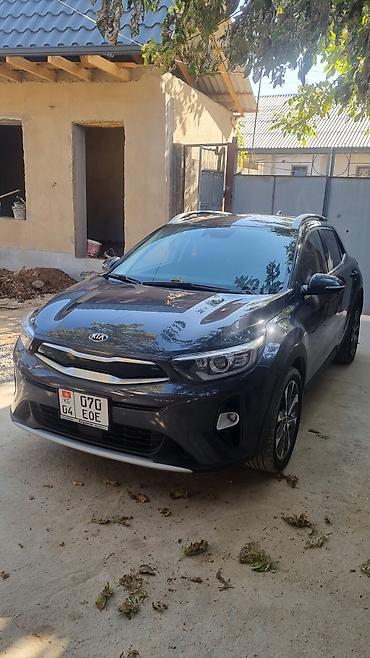 кио рио: Kia Stonic: 2020 г., 1.4 л, Автомат, Бензин, Кроссовер — 1