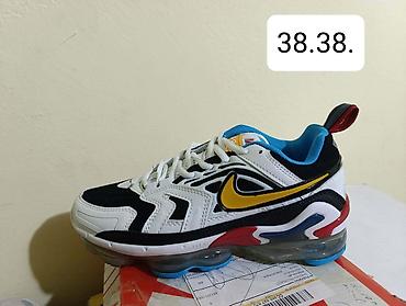 Patike: Akcija š£
svi modeli po 2850 din na lalafo.rs ā 14 Patike: Akcija š£
svi modeli po 2850 din ā 14