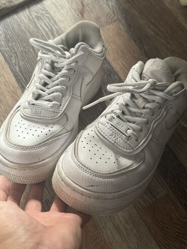 бу красовки: Кроссовки, 36, Nike, Б/у, цвет - Белый, Самовывоз