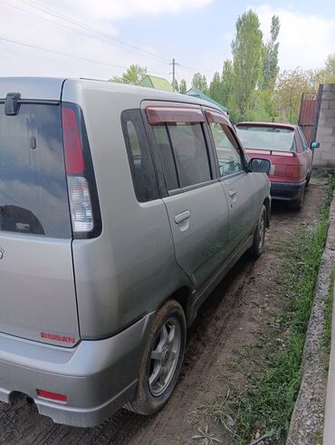 Nissan: Nissan Cube: 1998 г., 1.3 л, Бензин