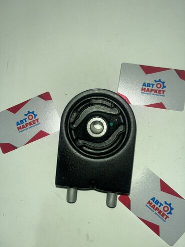 Тормозные колодки: Подушка мотора Mazda 2002 г., Новый, Оригинал