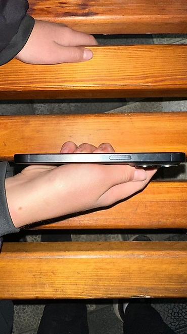 apple m4 pro: IPhone 15 Pro, Б/у, 128 ГБ, Черный, Коробка, 81 % — 4